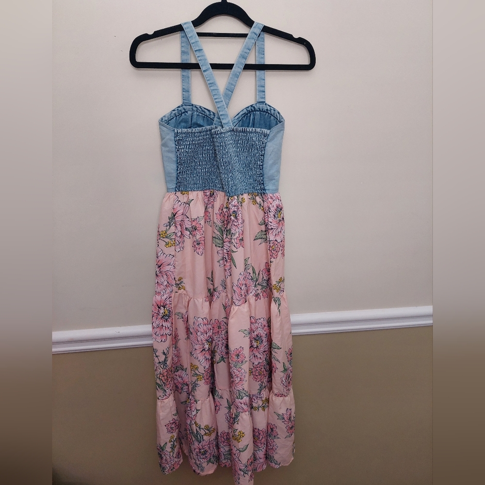 Band of Gypsies Blue Denim Bodice Pink Floral Maxi Dress - Picture 5 of 9